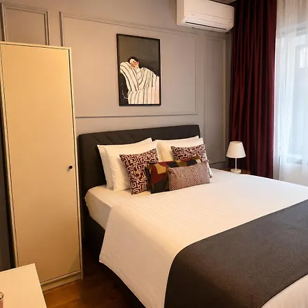 Apartment Stylish - Ac In Every - Near Taksim