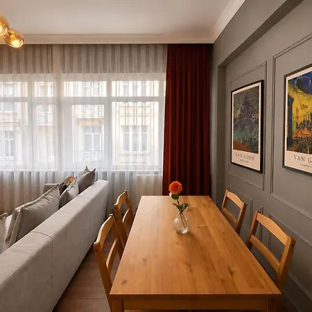 Stylish - Ac In Every - Near Taksim Apartment Istanbul