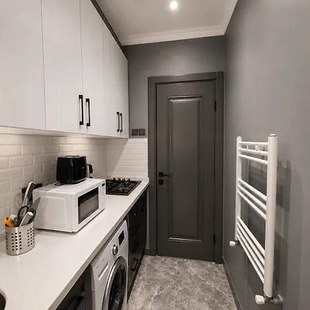 Stylish - Ac In Every - Near Taksim Apartment *